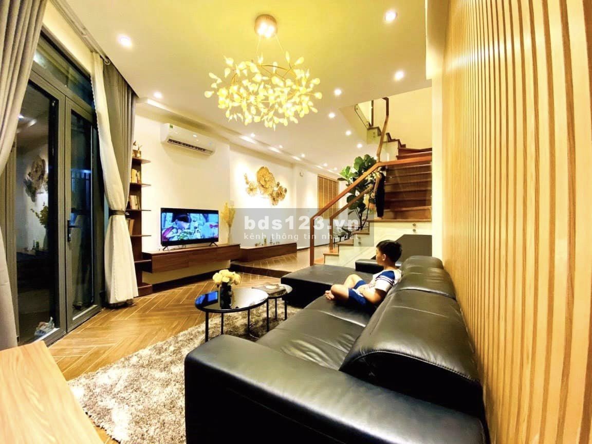 Bán nhà góc 3 mặt đường HXH Dương Quảng Hàm, P6, Gò Vấp, 4tầng, 43m2, chỉ 7.75 tỷ