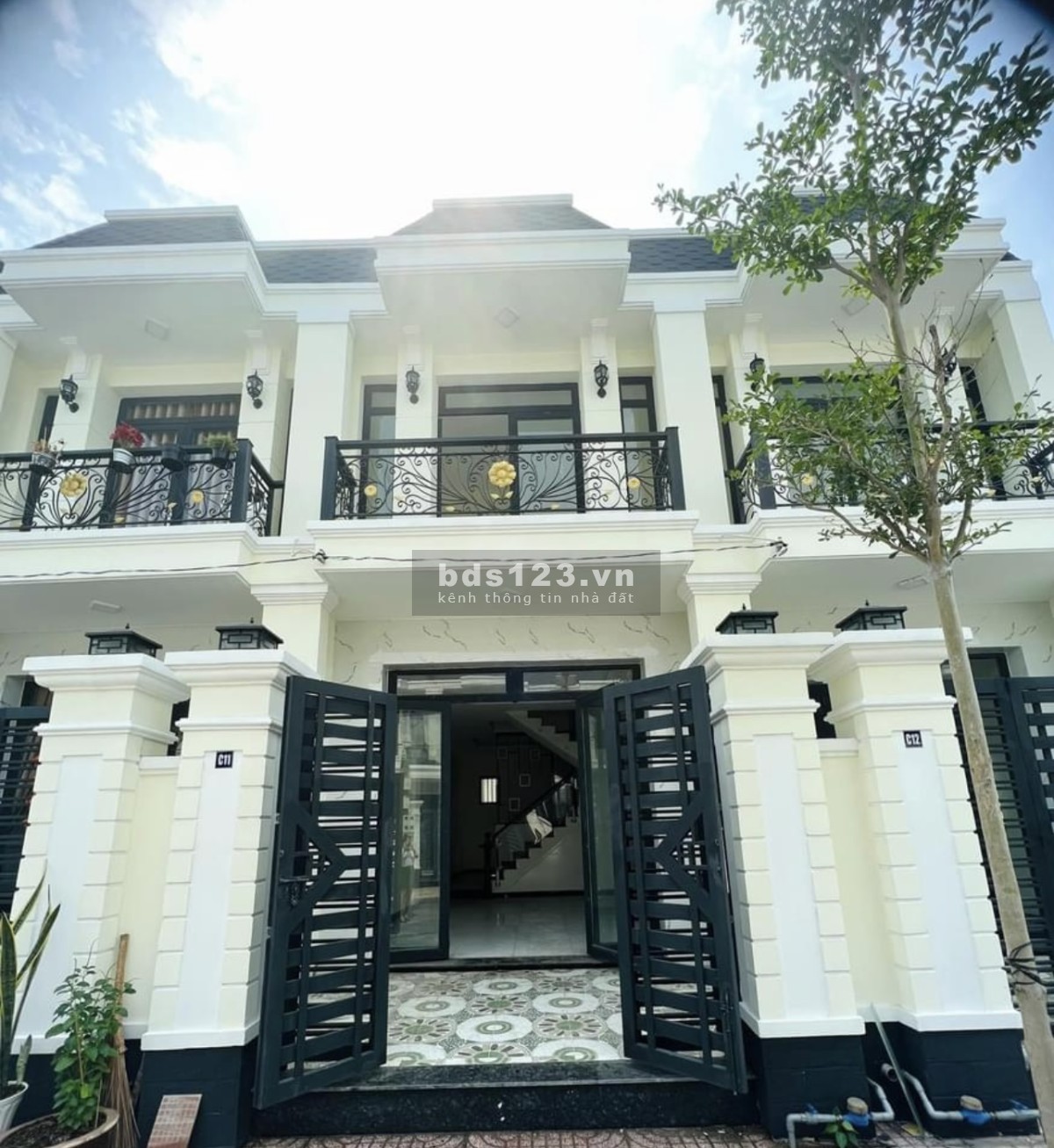 Nhà ngay ngã 3 Tân Kim, Giá 1Tỷ050, dọn vào ở ngay lh 0702958678