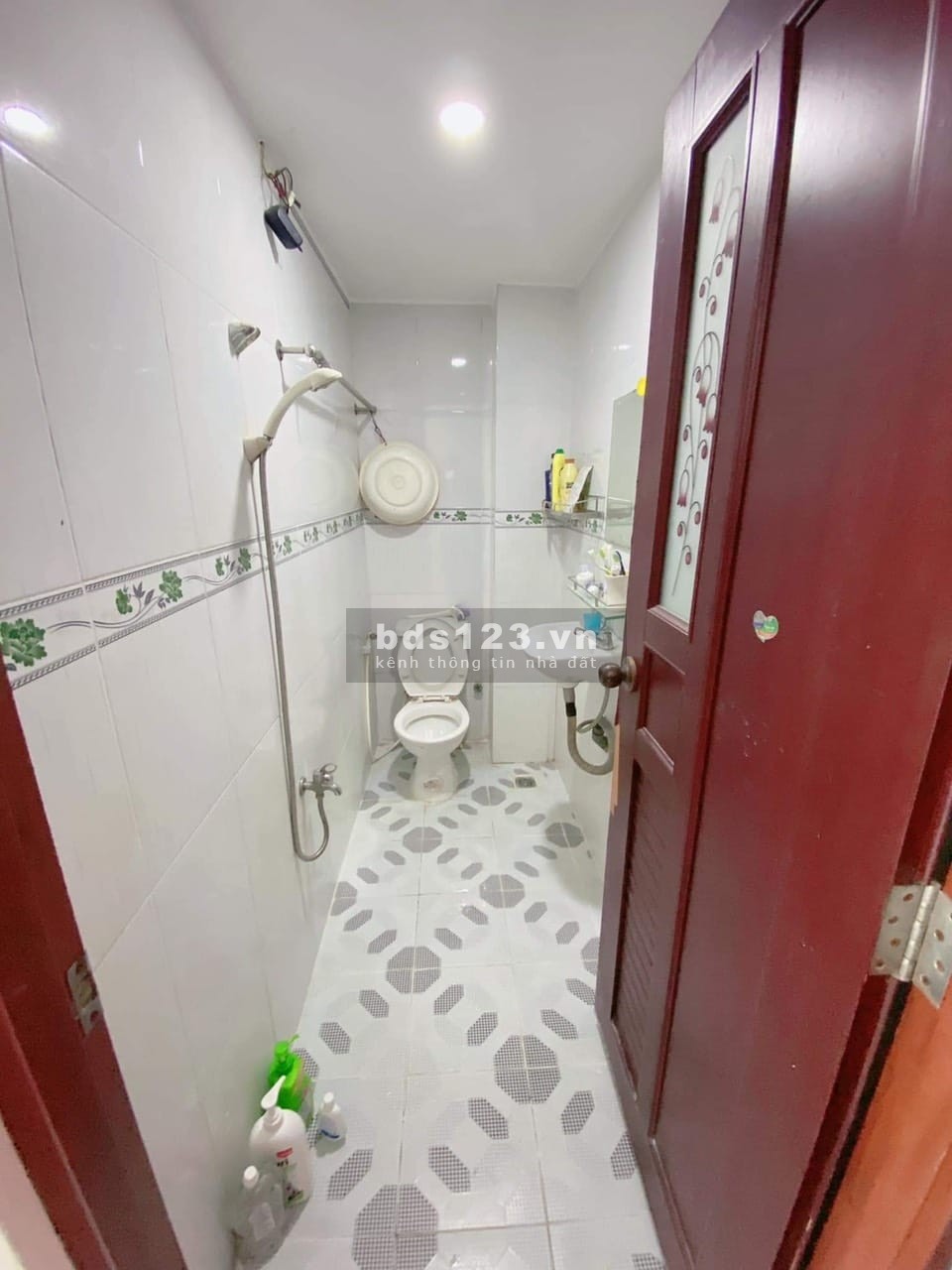 Bán nhà Trình Đình Thảo, 3 tầng, sổ sẵn, vuông, giá bán 4,2 tỷ đồng LH 0938154894