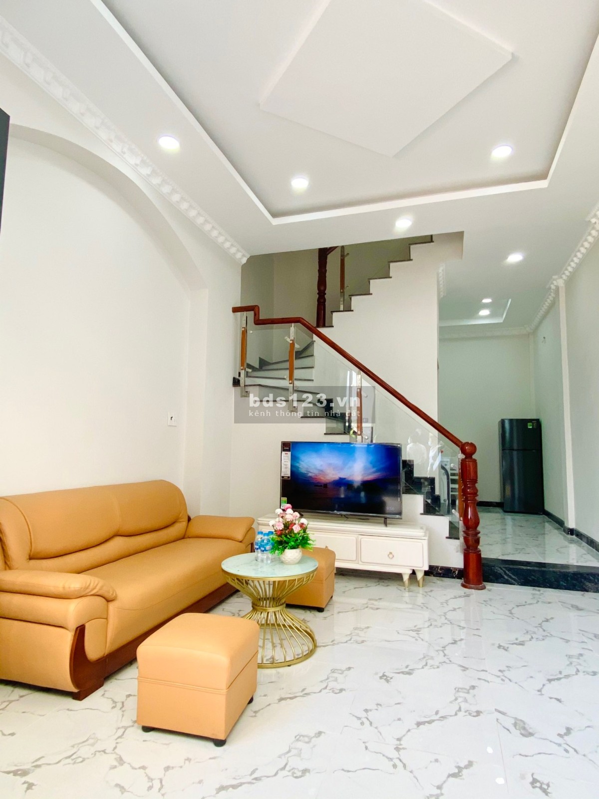 Nhà ngay ngã 3 Tân Kim, Giá 1Tỷ050, dọn vào ở ngay lh 0702958678