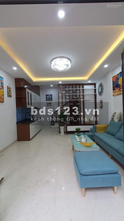 Bán nhà xây mới tại Xuân Đỉnh, chỉ cách 2p ra công viên Hòa Bình, 3PN, 40m2x5T, MT 4m giá 4.5 tỷ