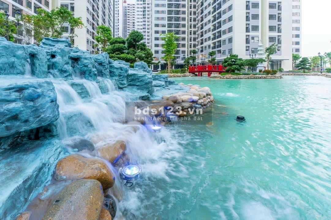 Tìm bạn nữ ở ghép CC Vinhome Grand Park