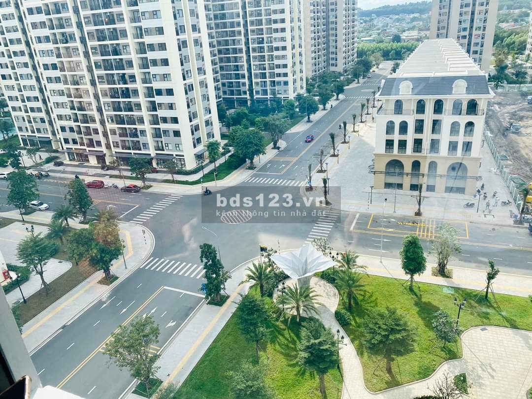 Tìm bạn nữ ở ghép CC Vinhome Grand Park