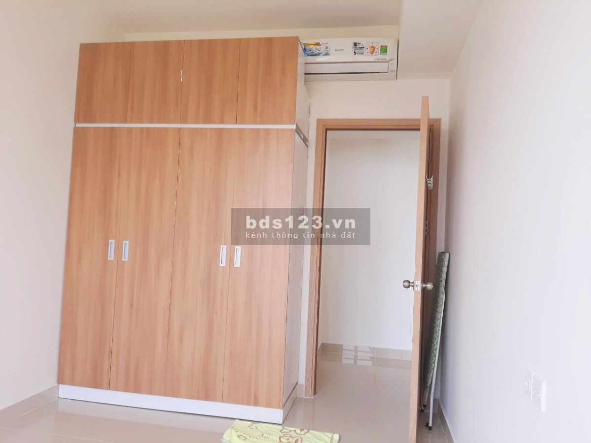 Bán gấp căn hộ 1 phòng ngủ dtsd 51m2, The Sun Avenue giá tốt