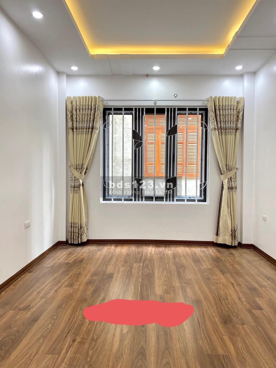 Bán nhà ngõ 7 phố Thái Hà DT 31m² x 5 tầng, MT 3,5m, giá chỉ 5,2 tỷ đồng, LH 0392221415