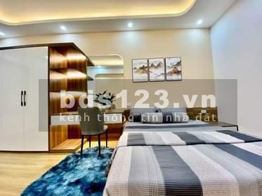 Bán nhà sát mặt phố DT 33m² x 6 tầng chỉ 3 tỷ đồng, tiện ích bạc ngàn nhà đẹp như khách sạn