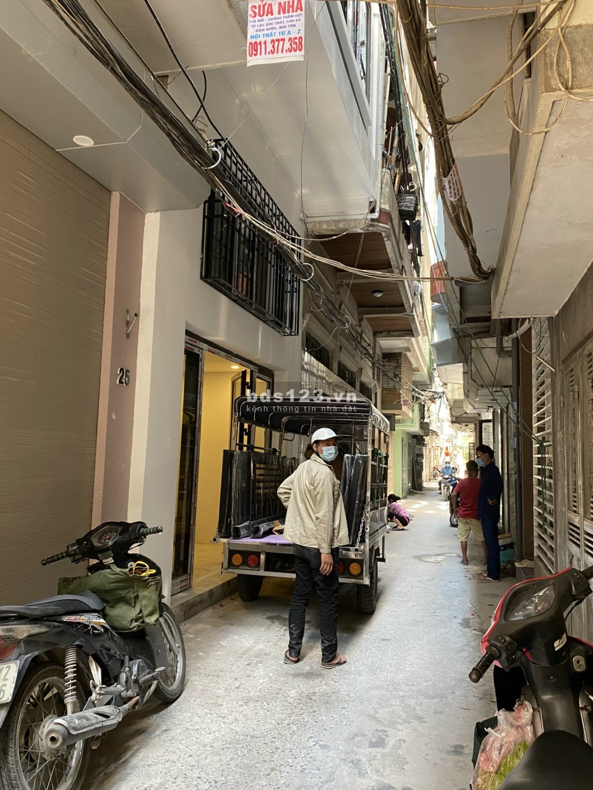 Bán nhanh nhà 5 tầng phố Kim Mã giá 3.7 tỷ