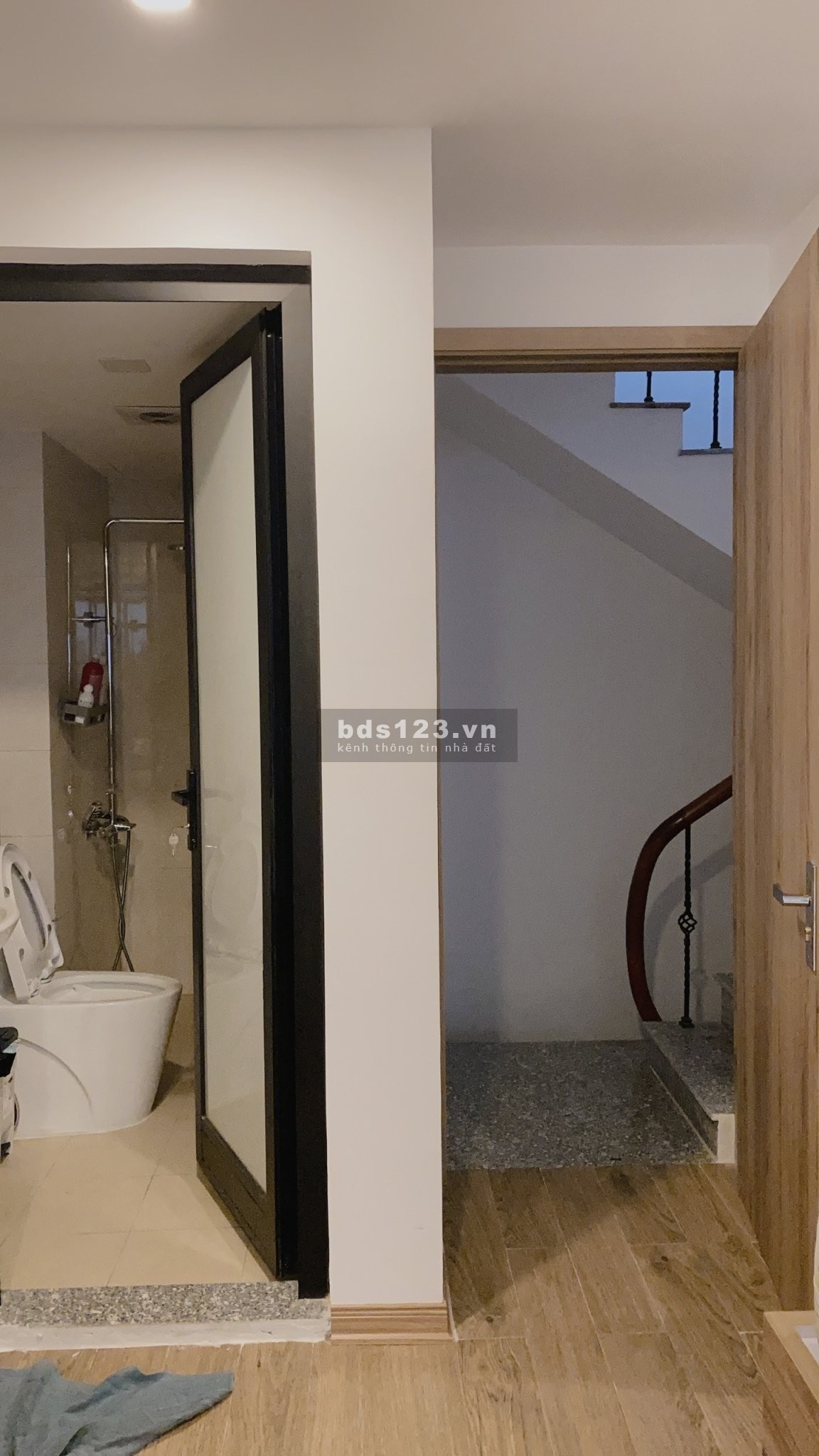 Bán nhanh nhà 5 tầng phố Kim Mã giá 3.7 tỷ