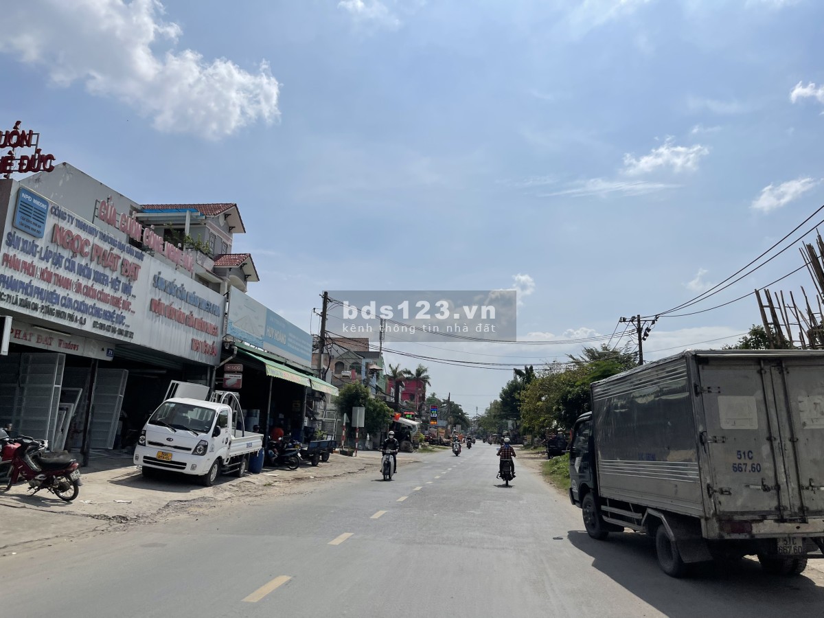 Hiếm 183m mặt tiền Vành Đai 2 Trường Thọ giá 8.68 tỷ, tặng dãy trọ 4 phòng