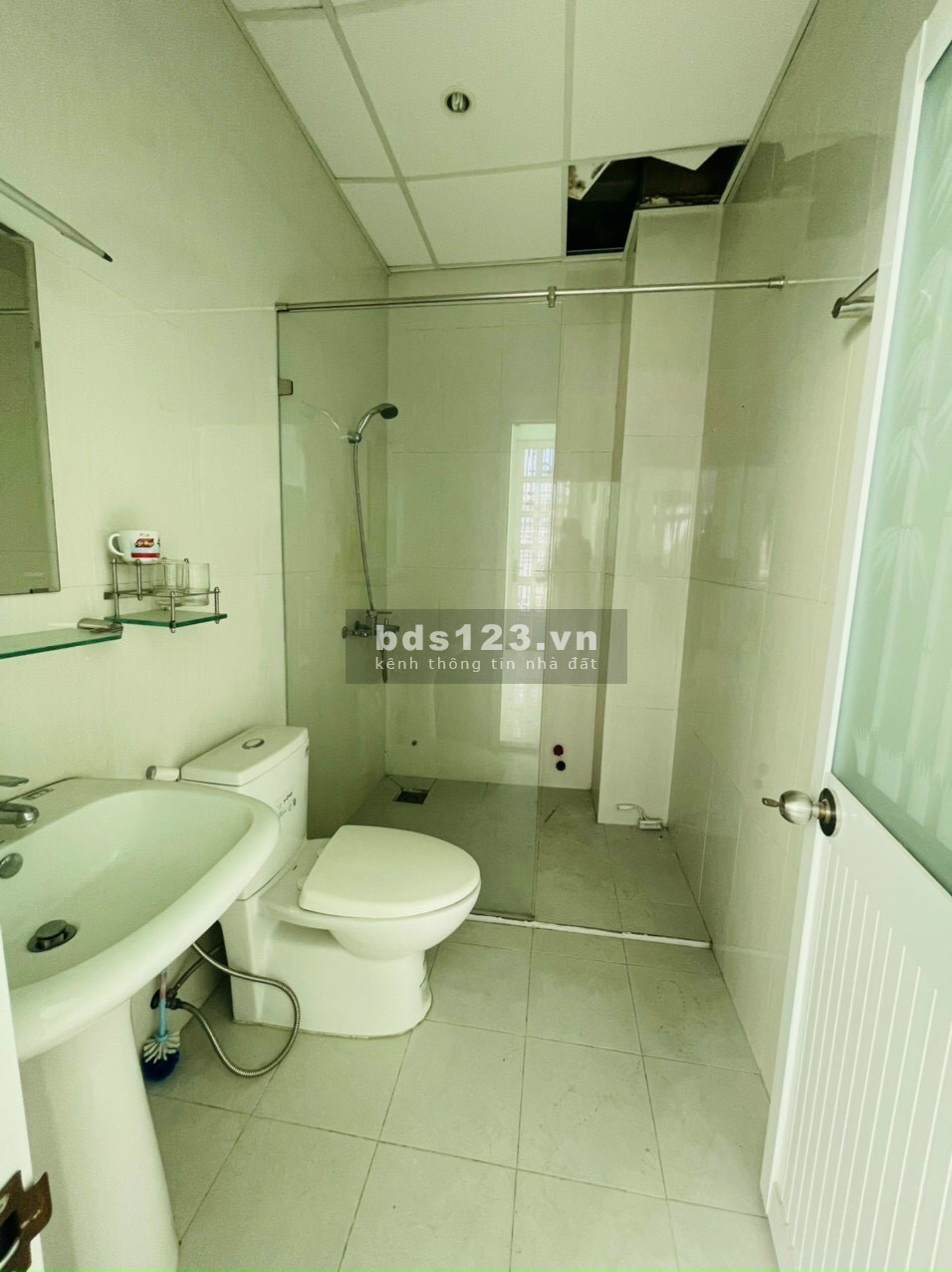 Bán gấp nhà hẻm thông cách đường Linh Đông 300m, DT 63m² x 2 tầng, mặt tiền nở hậu giá đầu tư