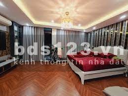 Bán nhà Nguyễn Trãi, thích hợp để ở hoặc cho thuê DT 88m², giá bán 7,8 tỷ đồng
