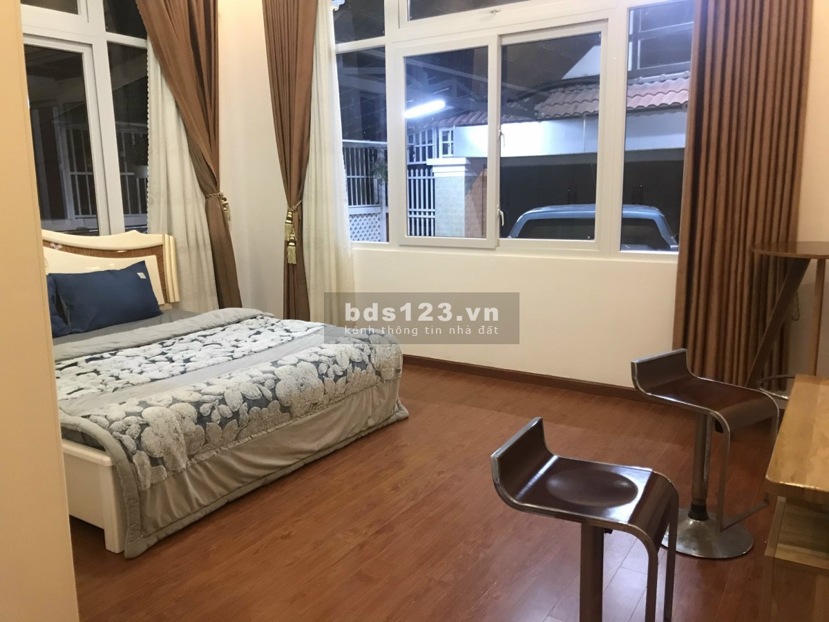Chính chủ giảm kịch sàn bán gấp homestay 2 mặt tiền số 19 Trịnh Hoài Đức, Phường 11, Tp. Đà Lạt