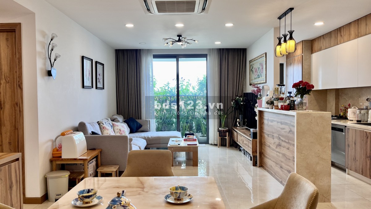 Chính chủ bán căn hộ cc Kingston, 120m2, 3PN, giá 9 tỷ, NT đẹp.LH 0362668864
