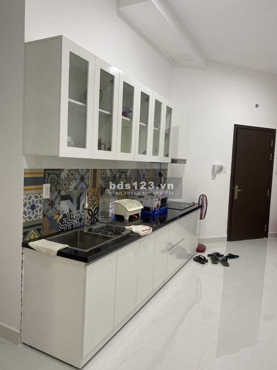 Cho thuê studio 1 phòng ngủ riêng chỉ 12 triệu The Sun Avenue