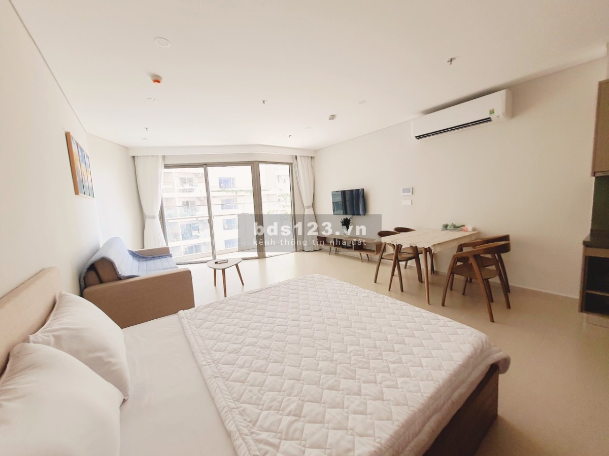 Bán căn hộ Studio The Sóng Vũng Tàu , 44.89 m2. Giá bán 2.150 tỷ full nội thất. Lh e Yến