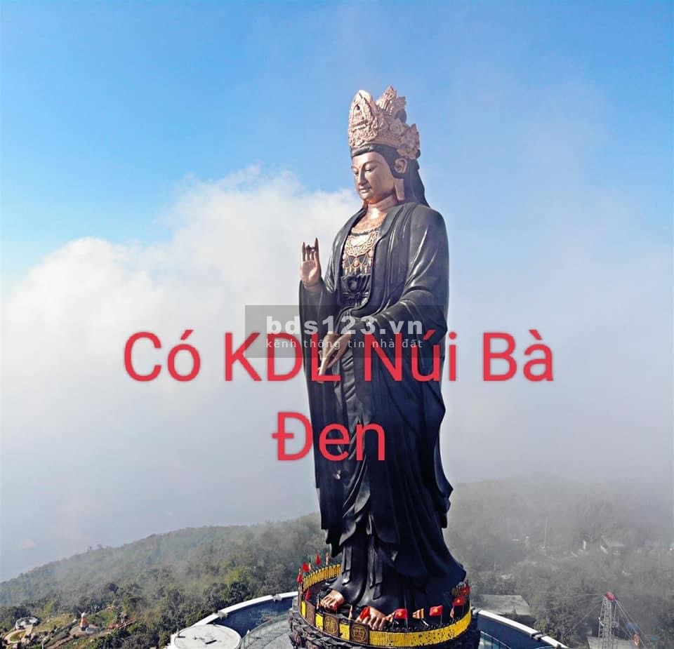 Bán gấp lô đất diện tích 300m2 thổ cư giá 690 triệu khu dân cư đông