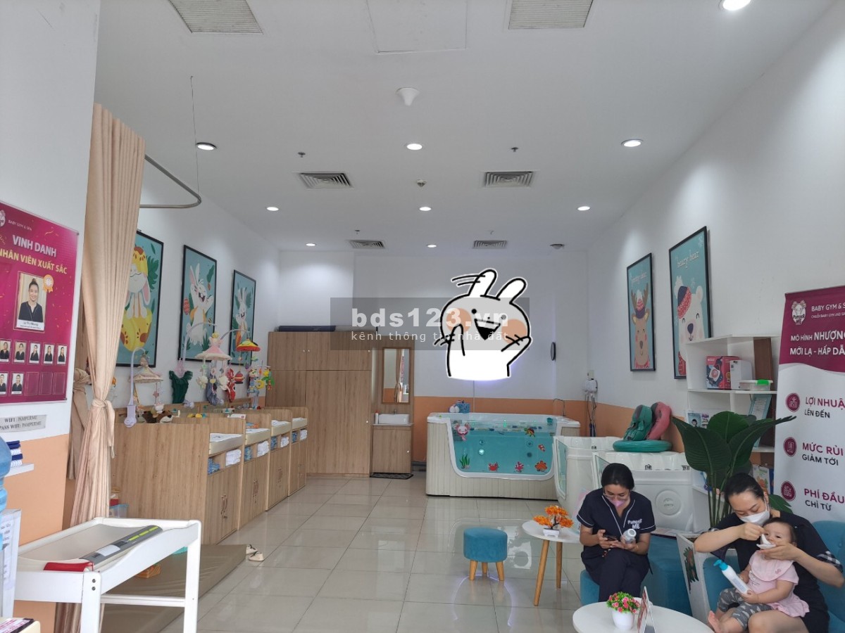 Chính chủ cho thuê mặt tiền kinh doanh Quận 7, giá tốt, tiện kinh doanh