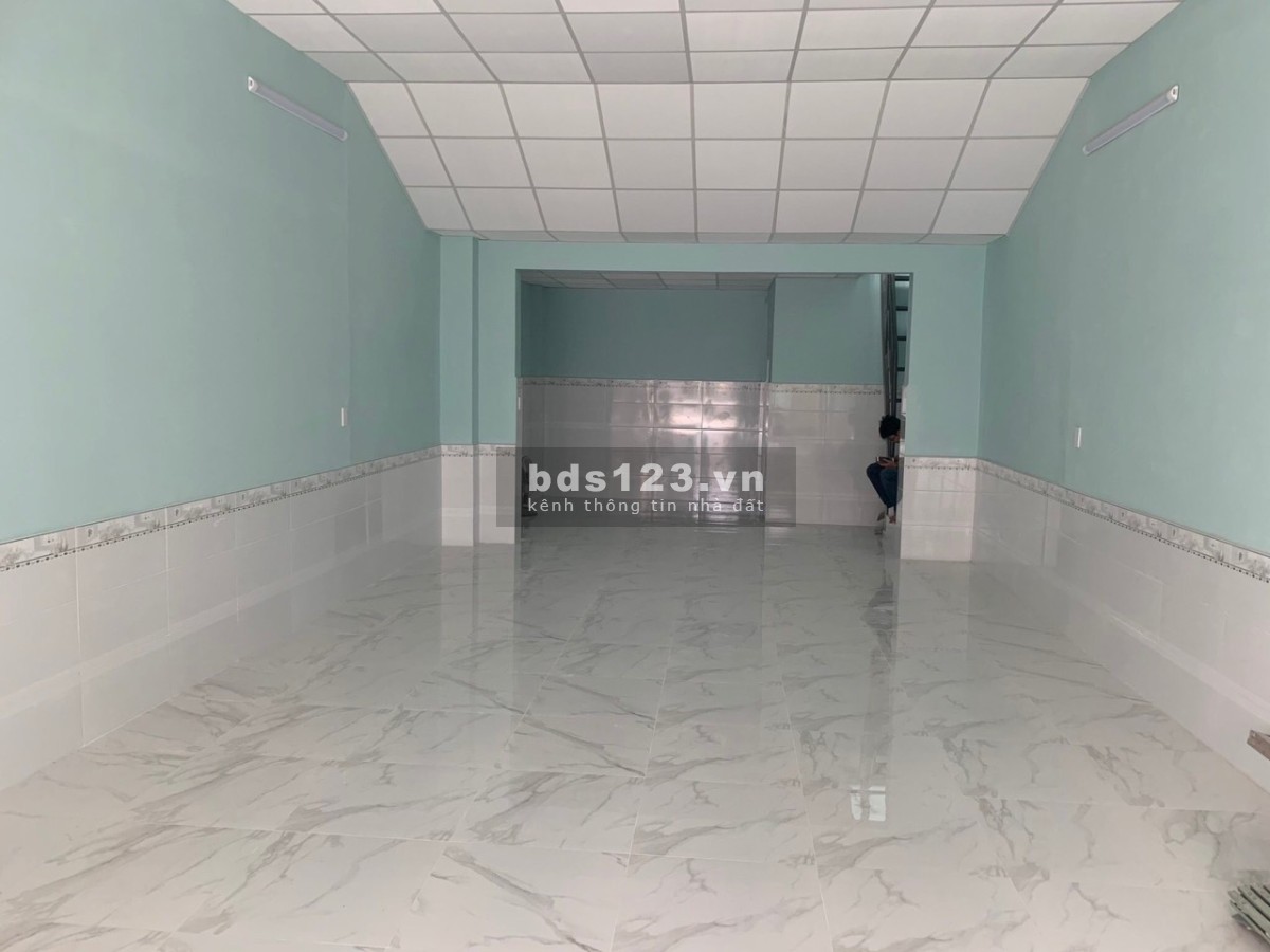 Cho thuê nhà nguyên căn mt đường 102 tnpa tp thủ đức 100m2 giá 12tr/tháng