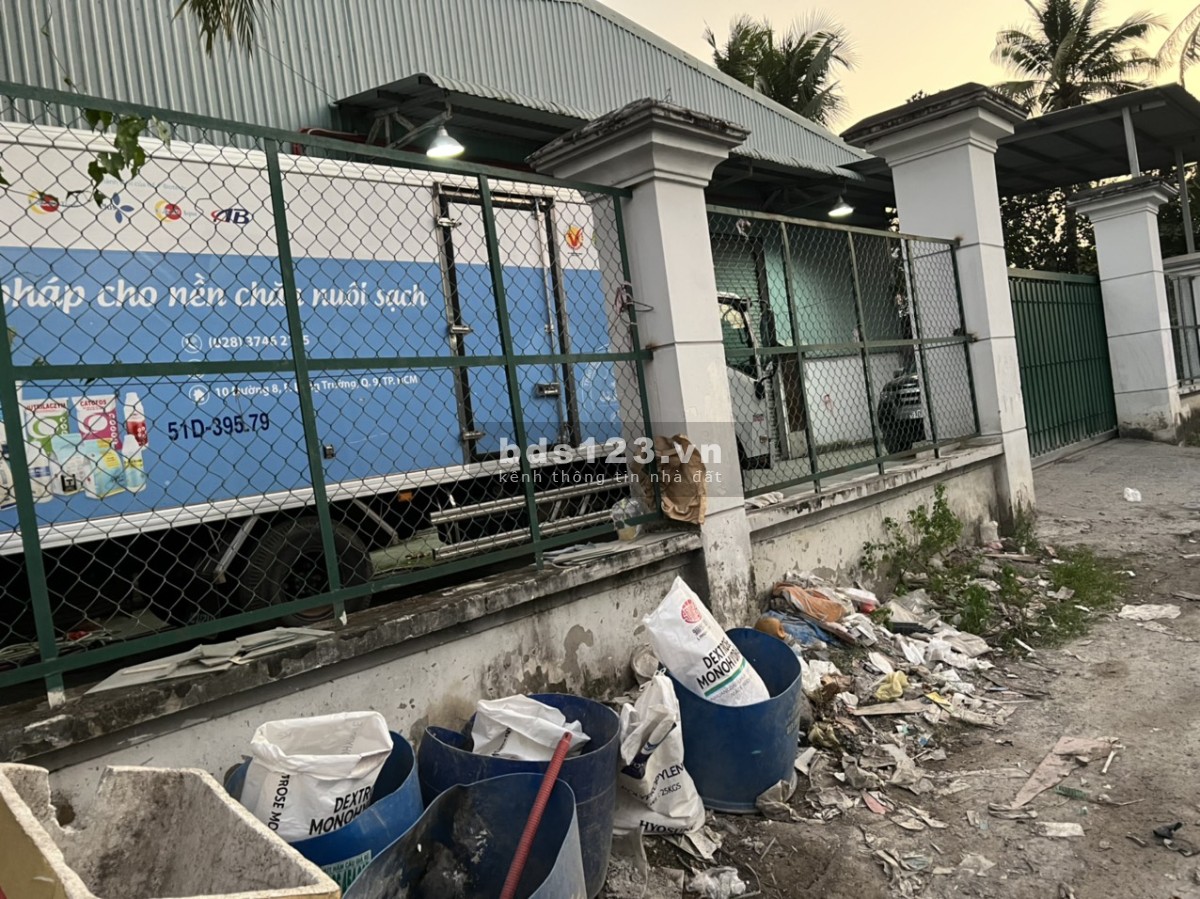 Bán nhà xưởng mặt tiền đường số 8, Long Trường giá 29 tỷ