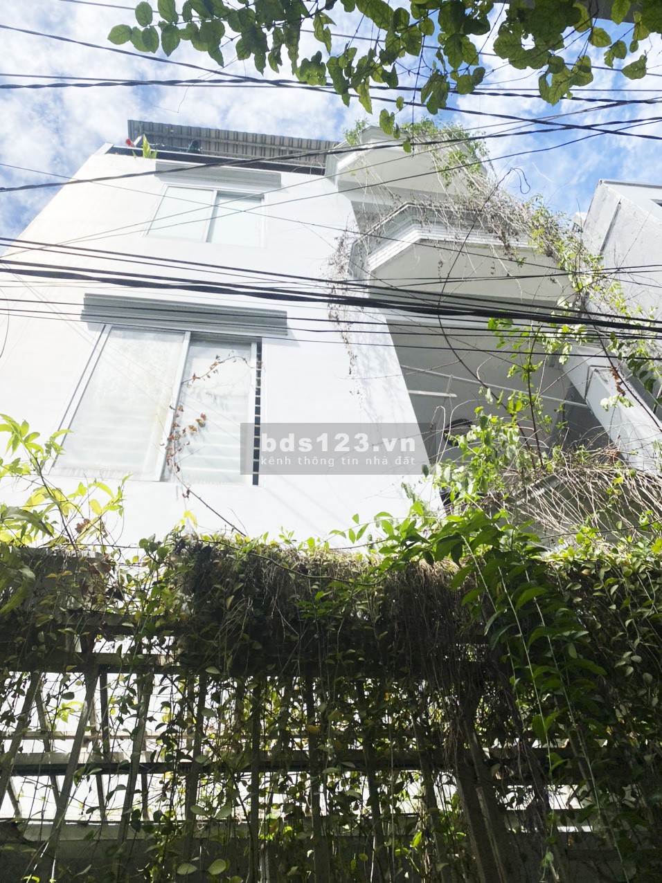 Bán nhà hẻm 502 đường Huỳnh Tấn phát, Phường Bình Thuận, Quận 7