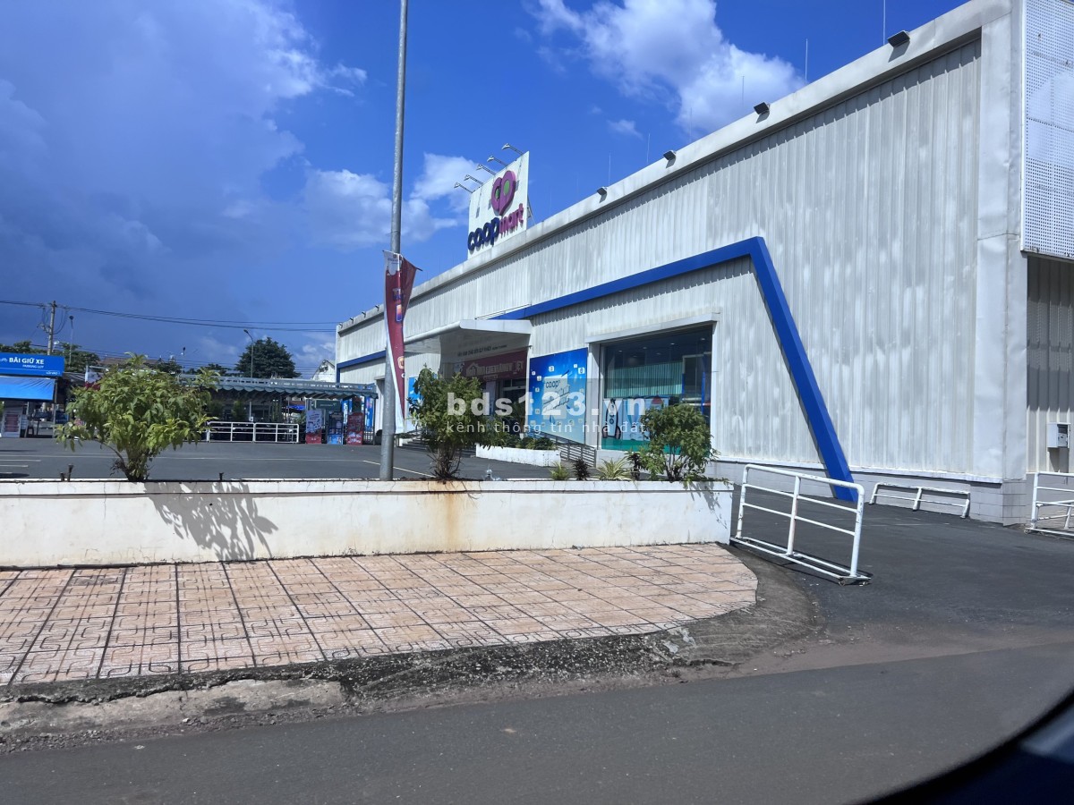 Chính chủ cần bán lô đất thổ cư gần KCN Bắc Đồng Phú, sau siêu thị Đồng Phú 700M