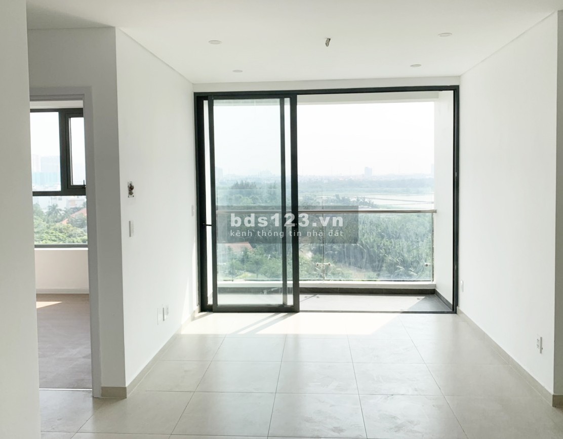 Cần tiền gấp bán căn 2pn, view công viên và hồ bơi giá rẻ