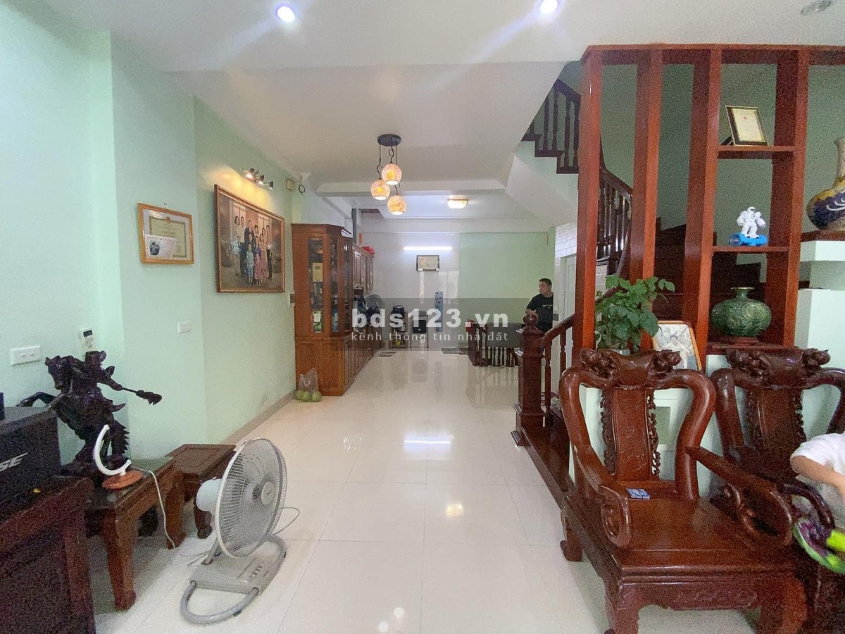 Bán nhà liên khu đô thị Văn Phú, vỉa hè rộng khu Vip, sổ chính chủ