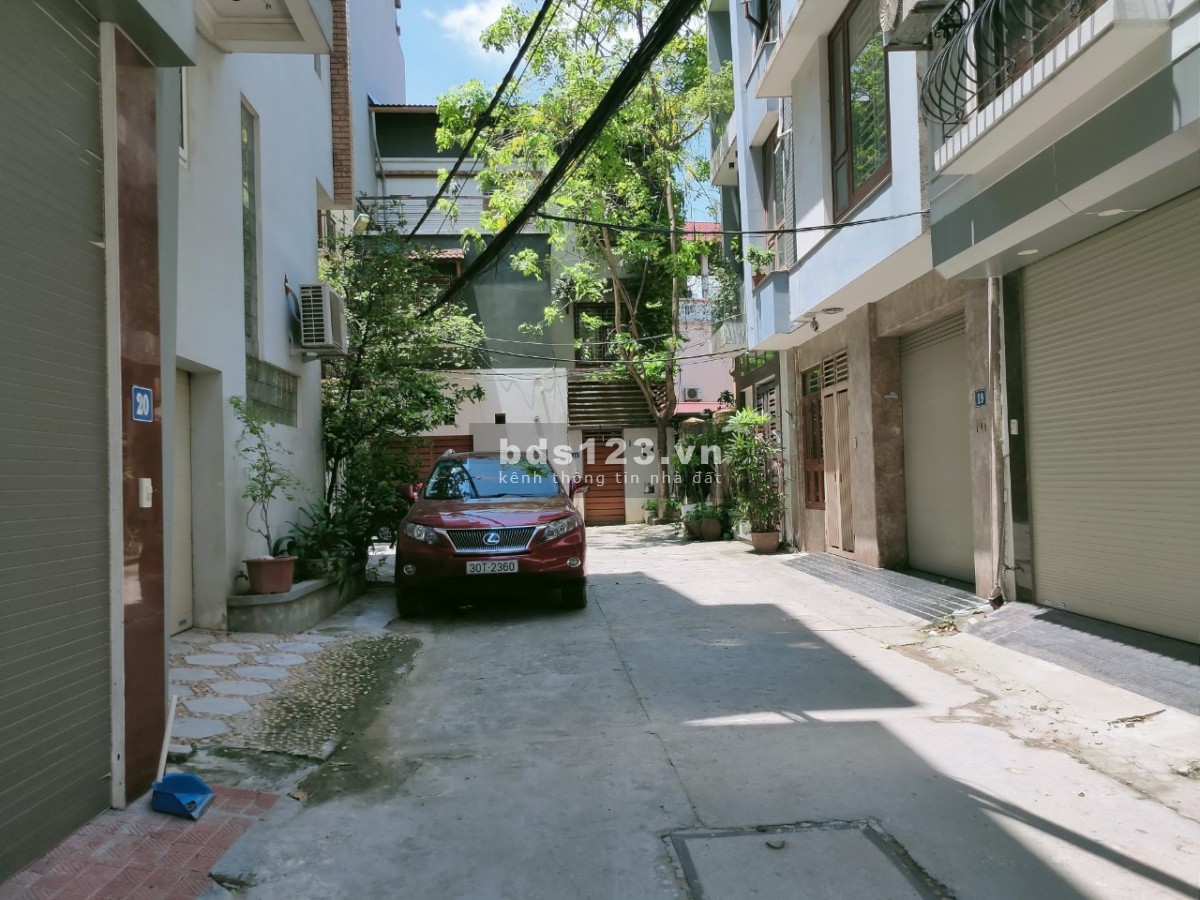 Bán nhà phân lô ô tô tránh Lâm Hạ Long Biên, dt 45m2, 5 tầng giá 9.5 tỷ 0904217831