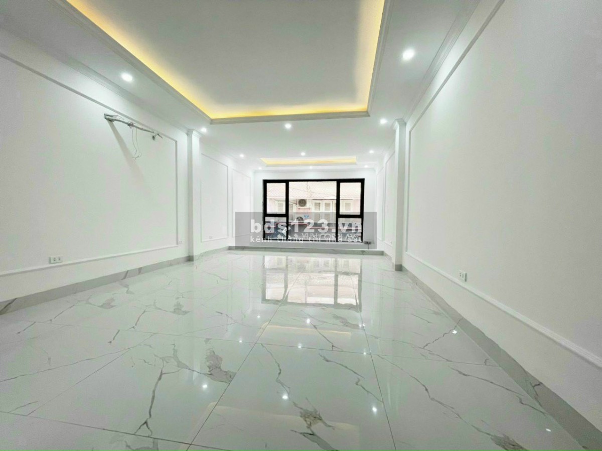 Chính chủ cho thuê nhà nguyên căn Thái Hà giá tốt, đúc 7 tầng