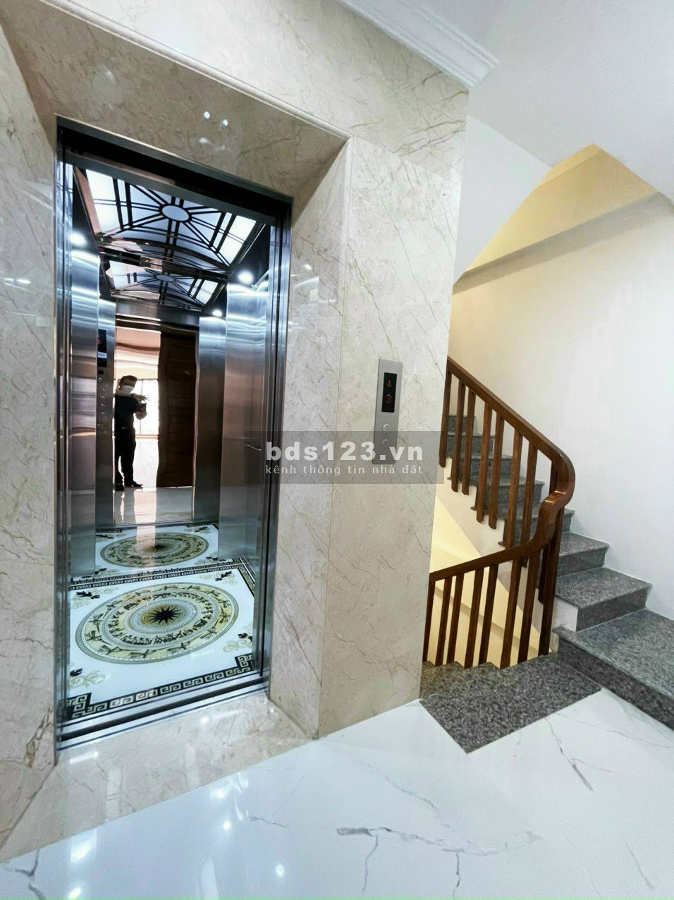 Chính chủ cho thuê nhà nguyên căn Thái Hà giá tốt, đúc 7 tầng