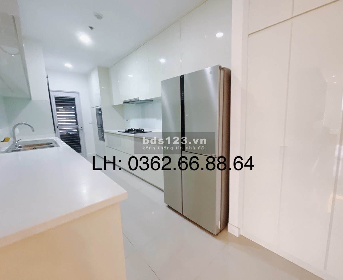 Bán gấp căn hộ chung cư Prince, Phú Nhuận 152m2, 3PN full, 1x tỷ, view đẹp