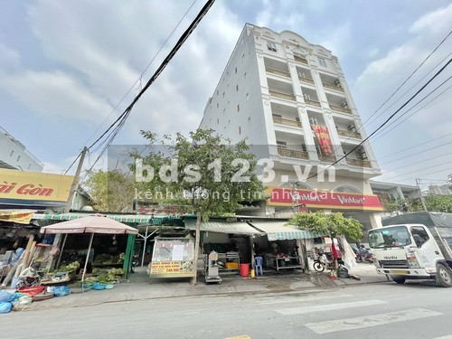 Bán gấp lô đất 404m² mặt tiền Lý Phục Man, P. Bình Thuận, Quận 7