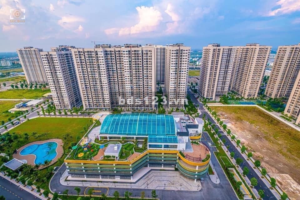 SIÊU HOT căn 1N+1 FULL nội thất liền tường, view đẹp, tầng trung, hướng mát