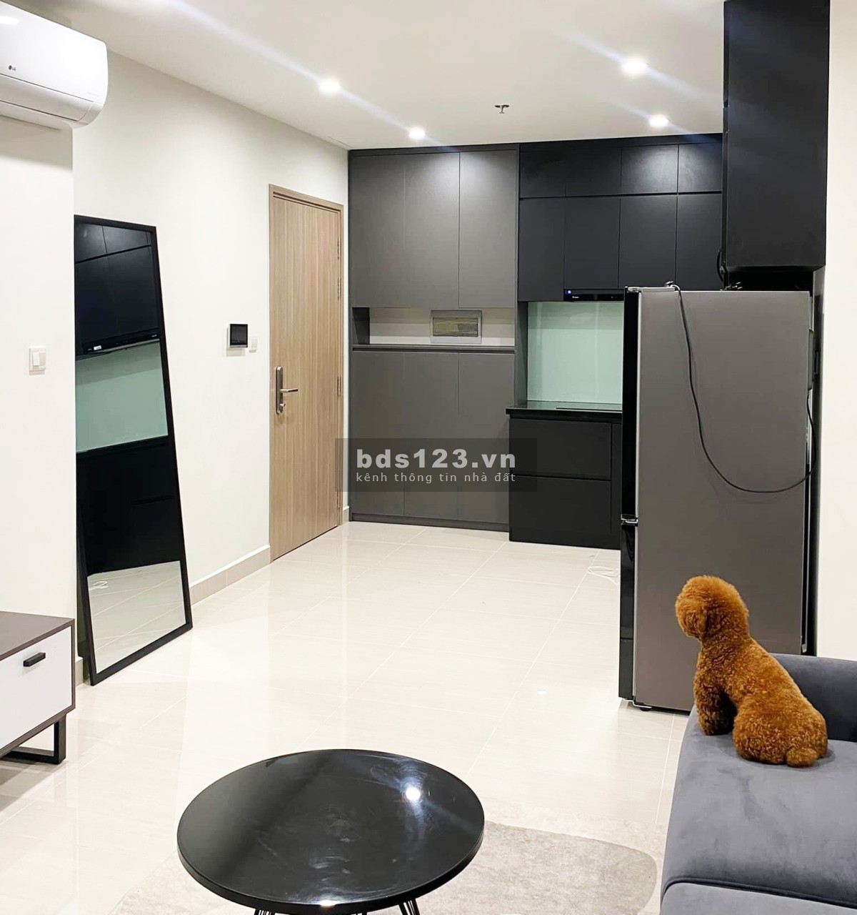 Cho thuê căn hộ chuẩn 5 sao vinhome 2PN+ đầy đủ nội thất - Mới 100%