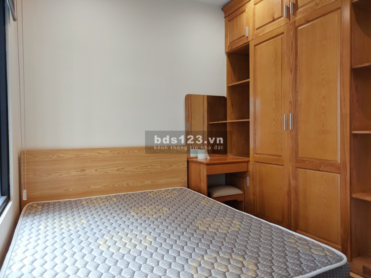 Chủ nhà cần tiền gửi bán căn hộ GÓC 2PN+1, 2VS FULL NỘI THẤT giá 1.8 tỷ Vinhomes Ocean Park Gia Lâm