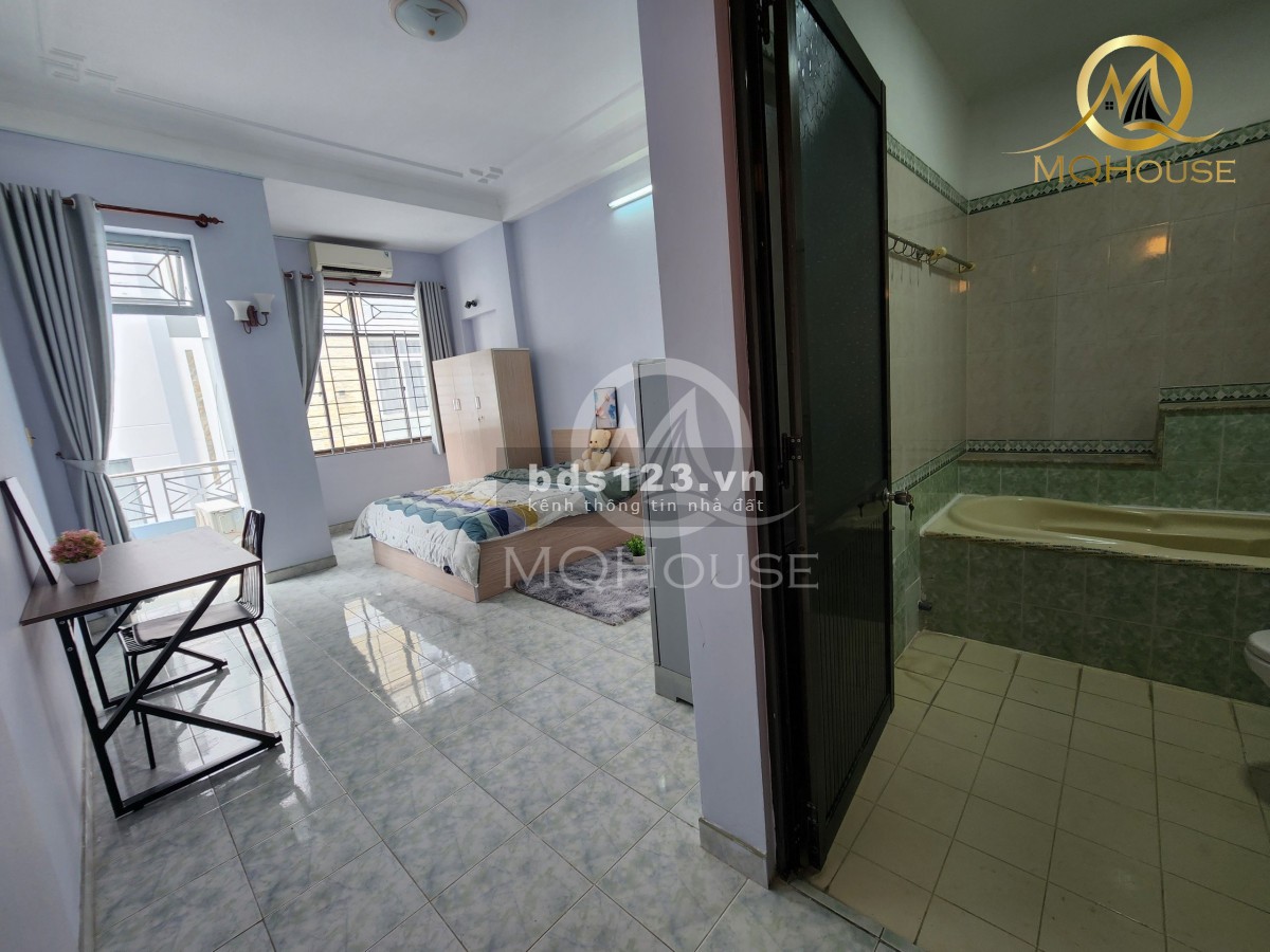 Căn hộ Bancol và cửa sổ lớn khu sân bay, Full NT, ra vào vân tay
