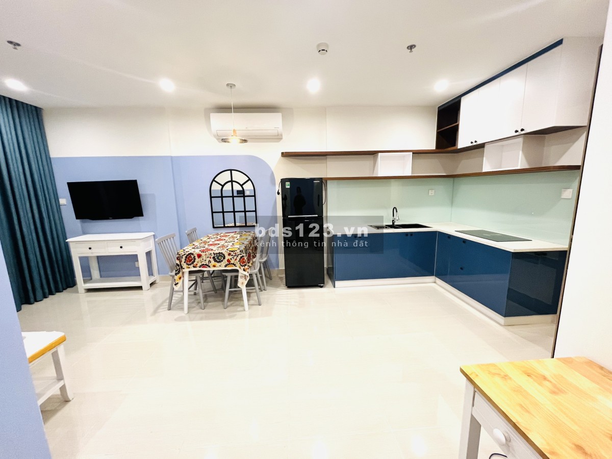 Cần cho thuê căn hộ vinhomes 1 PN+ nội thất cao cấp 100% có hồ bơi