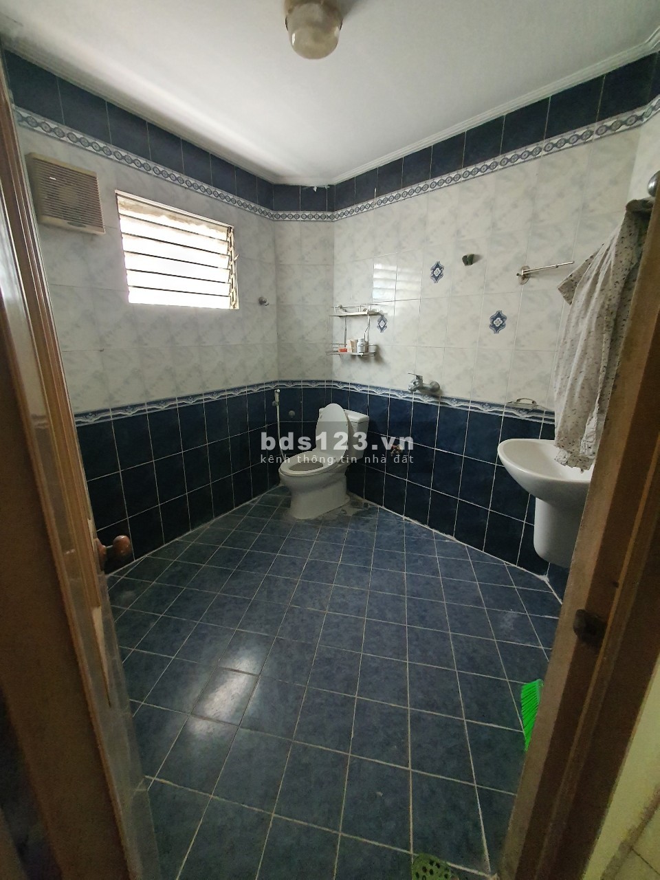 Cần bán nhà La Thành thuận tiện kinh doanh LH 0348880601