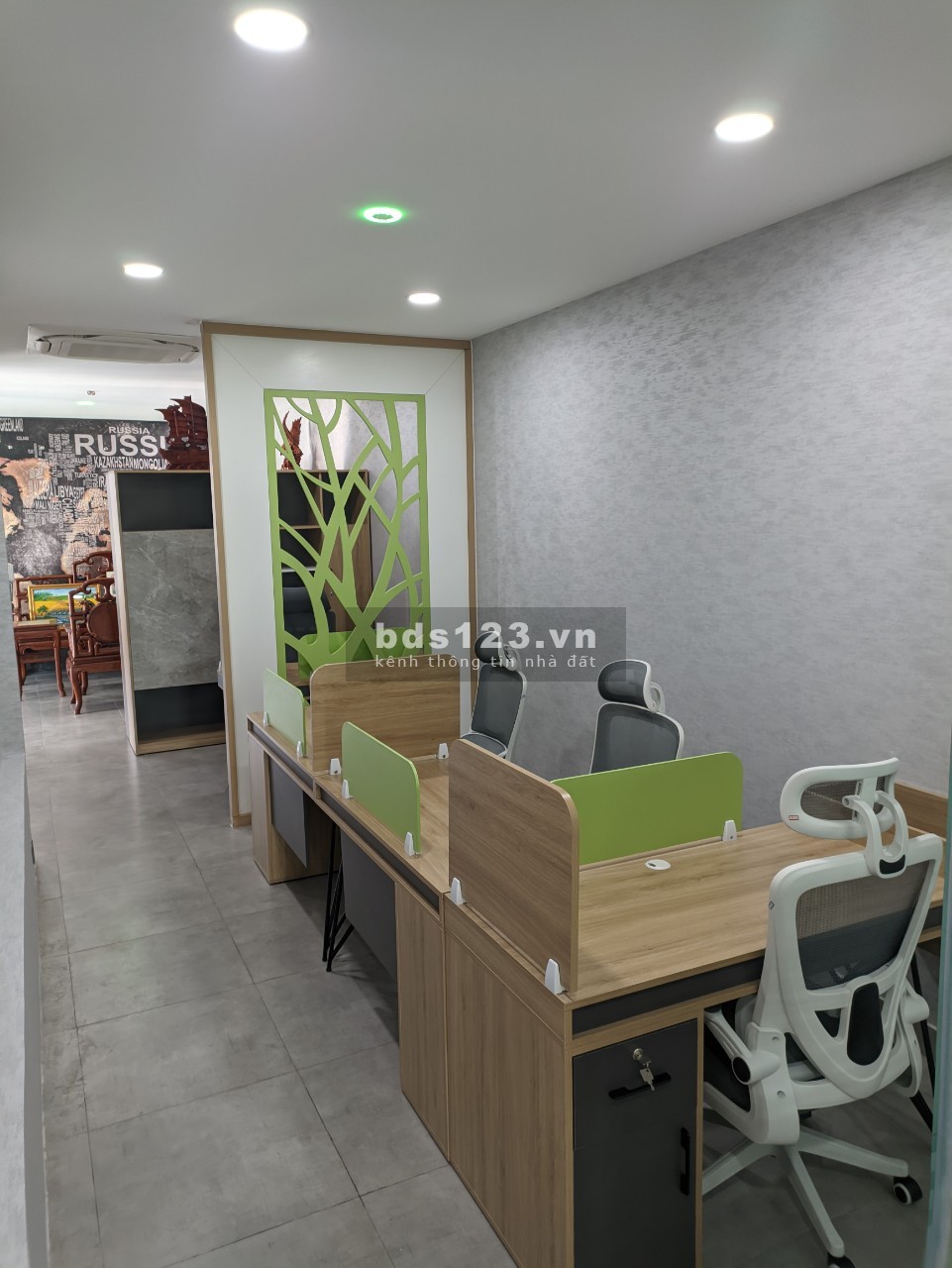 Văn phòng đắc địa giá thuê chỉ từ 500 nghìn/m²/tháng, tiện ích đầy đủ