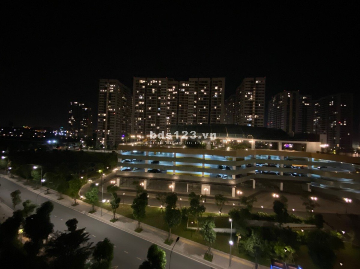 Bán cắt lỗ căn 3 phòng ngủ góc full đồ, giá 2.38 tỷ tại Vinhomes Ocean Park