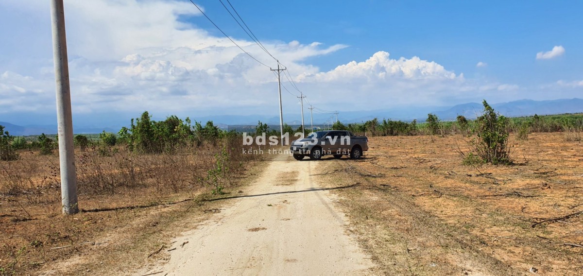 Bán lô đất vườn 10.480 m2, sổ đỏ, Hoà Thắng, Bắc Bình, Bình Thuận, giá 210.000đ/m2