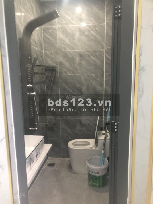 Cần bán căn nhà 80m2 ở Hòa Phú thành phố mới Bình Dương giá 2,5 tỷ sổ hồng riêng
