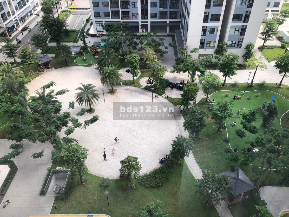 Bán lại căn hộ 2 PN+ Vinhome Grand Park quận 9 đầy đủ nội thất S302 siêu rẻ