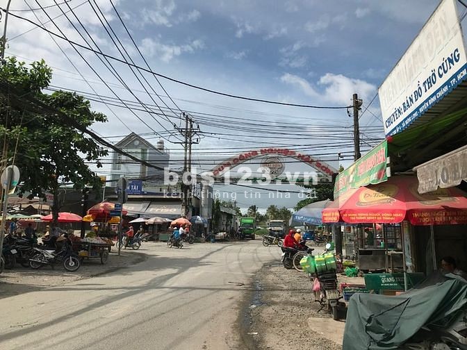 Đất mặt tiền chợ Hưng Long đường Đoàn Nguyễn Tuân, Bình Chánh