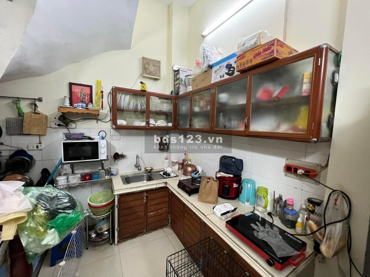 Bán nhà Xã Đàn 5 tầng vuông đẹp, gần phố khu an ninh giá chỉ gần 2 tỷ đồng