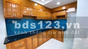 Bán nhà đẹp phố Triều Khúc kết cấu 3 tầng + 1 tum DT 50m², sổ đỏ vuông vắn, phố sầm uất