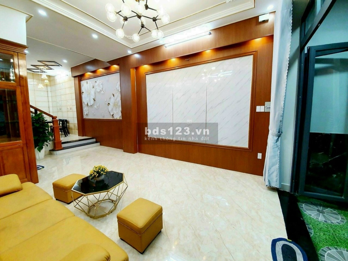 Cho thuê nhà 4x15 3 lầu hẻm xe tải đường Nguyễn Văn khối p9 gò vấp