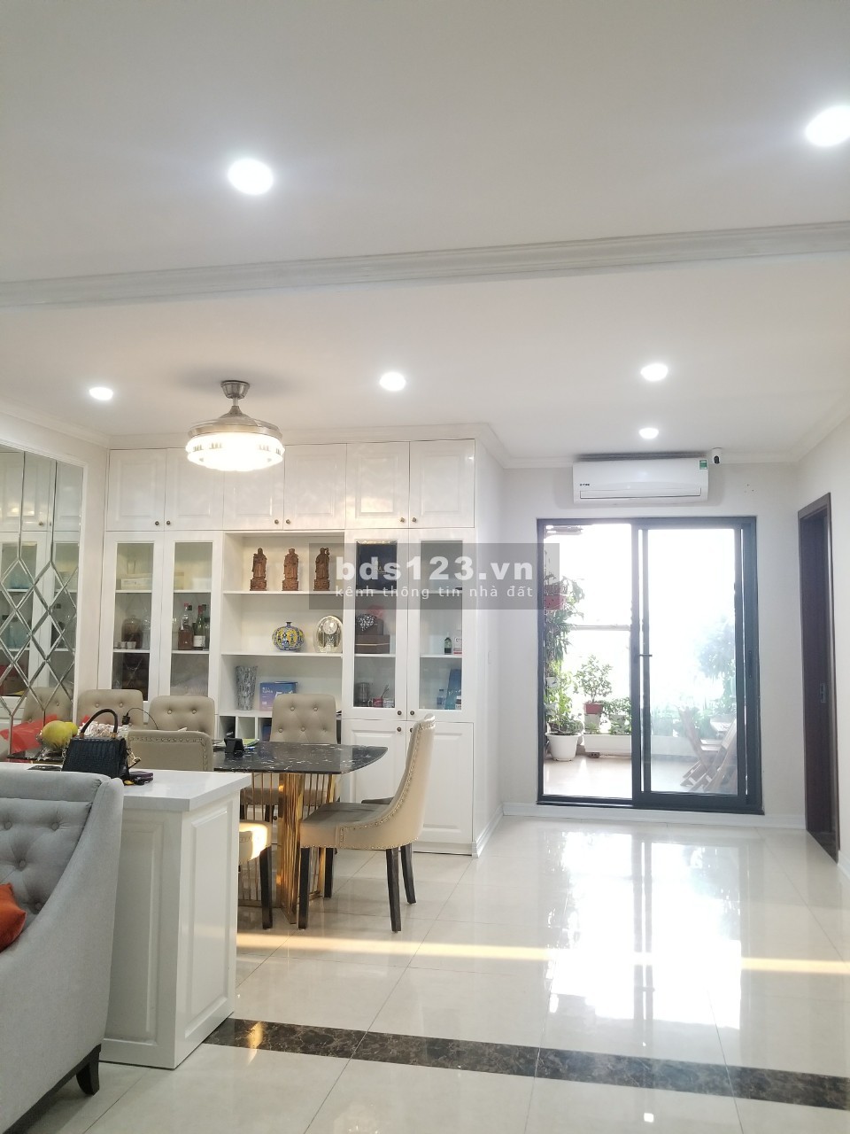 0852882000 chính chủ bán căn hộ cao cấp HPC Landmark 105 Tố Hữu nhỉnh 3 tỷ, full nội thất
