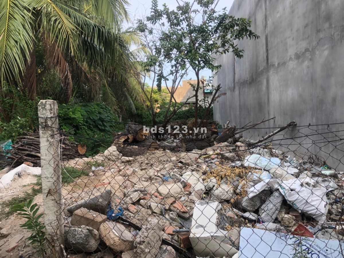 Chính chủ cần bán gấp 2 lô đất đường Nguyễn Trác (gần trường TH Văn Hải)