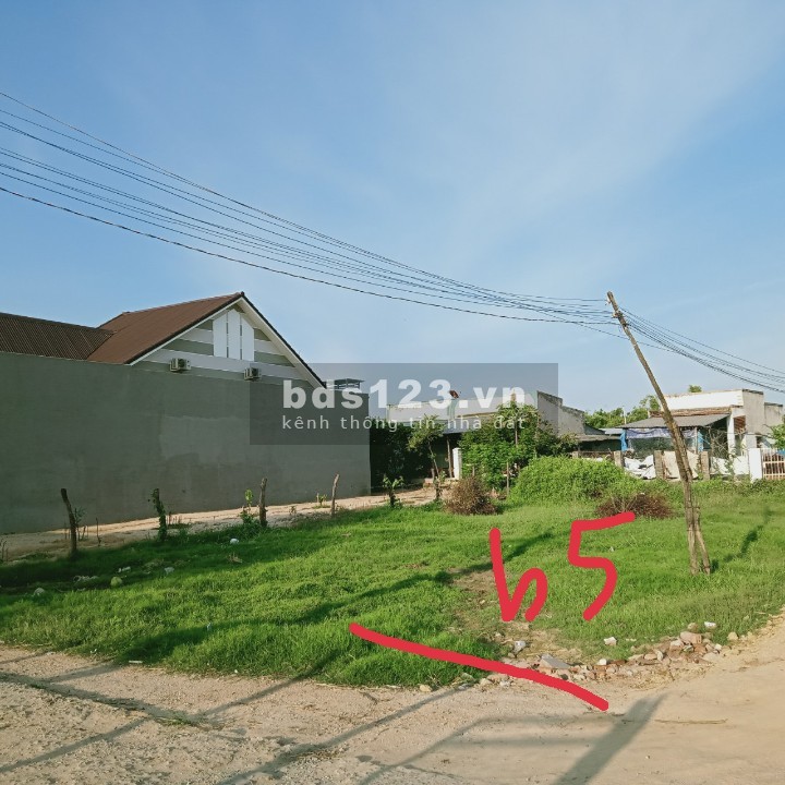Cần bán 2 lô đất ở Vạn Phước, Ninh Thuận giá mềm, phù hợp đầu tư